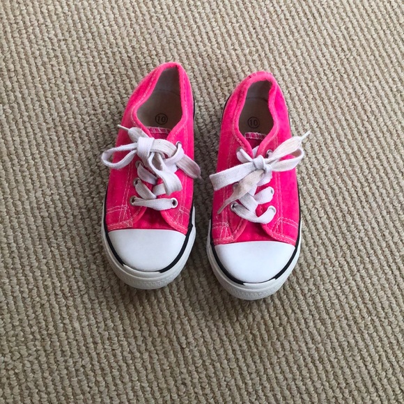 Pink .Kids kidgets shoes - Picture 2 of 4
